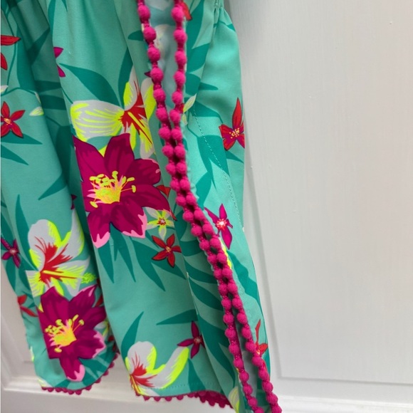 NWOT Circo 3T Girls Floral Green Poncho Coverup - Picture 5 of 7